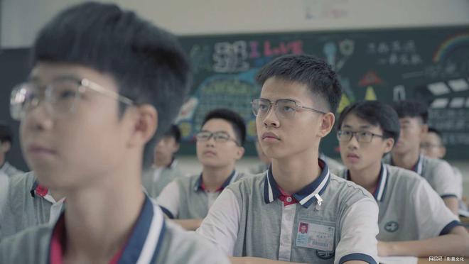 Kaiyun 开云拍摄企业宣传片必须用什么机器设备拍摄广告需要什么设备？(图2)