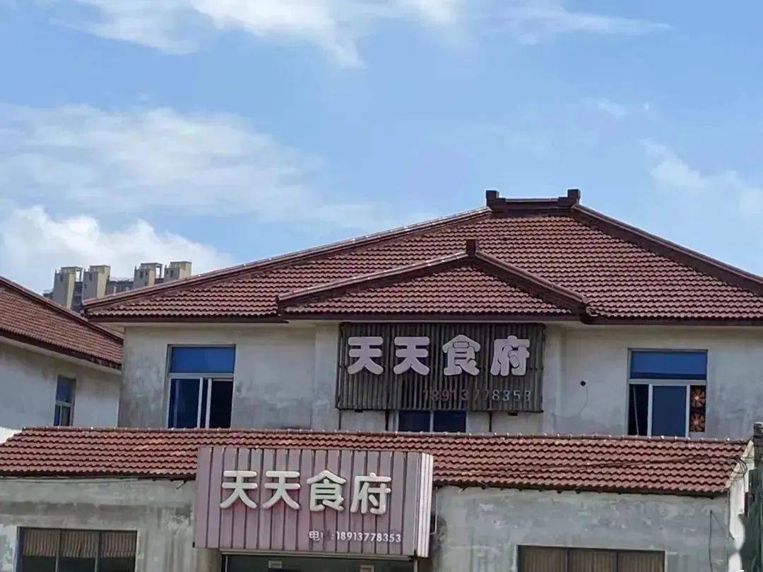Kaiyun 开云体育【区域深耕】除隐患提颜值户外广告整治在行动！(图1)