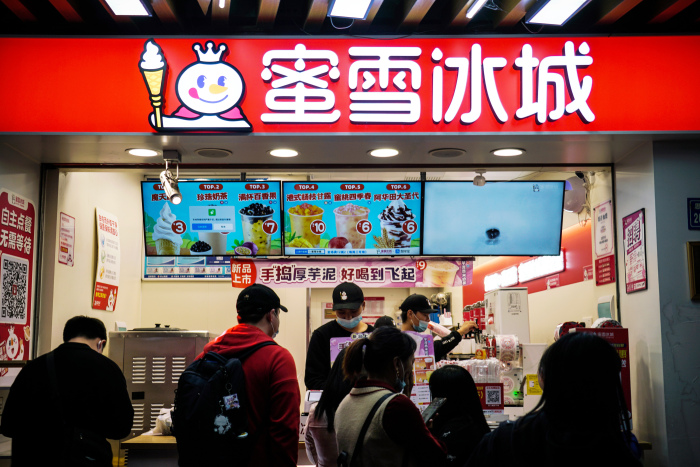 开云体育 开云平台连锁餐饮“万店目标”有了还缺加盟商(图1)